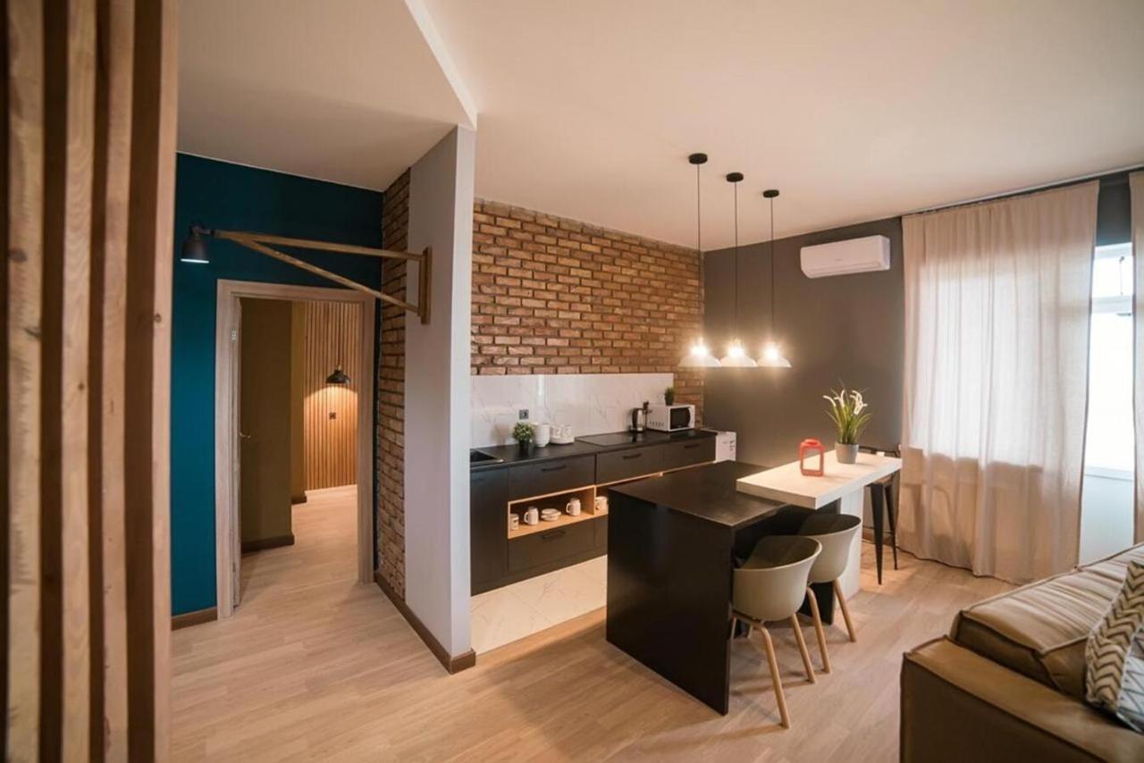 Hotel Manica Vavilon Almatı Dış mekan fotoğraf